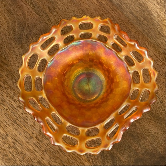 Set Of 2 Vintage Carnival Glass Basket Weave Marigold Dish with Lattice Edge - Picture 6 of 12